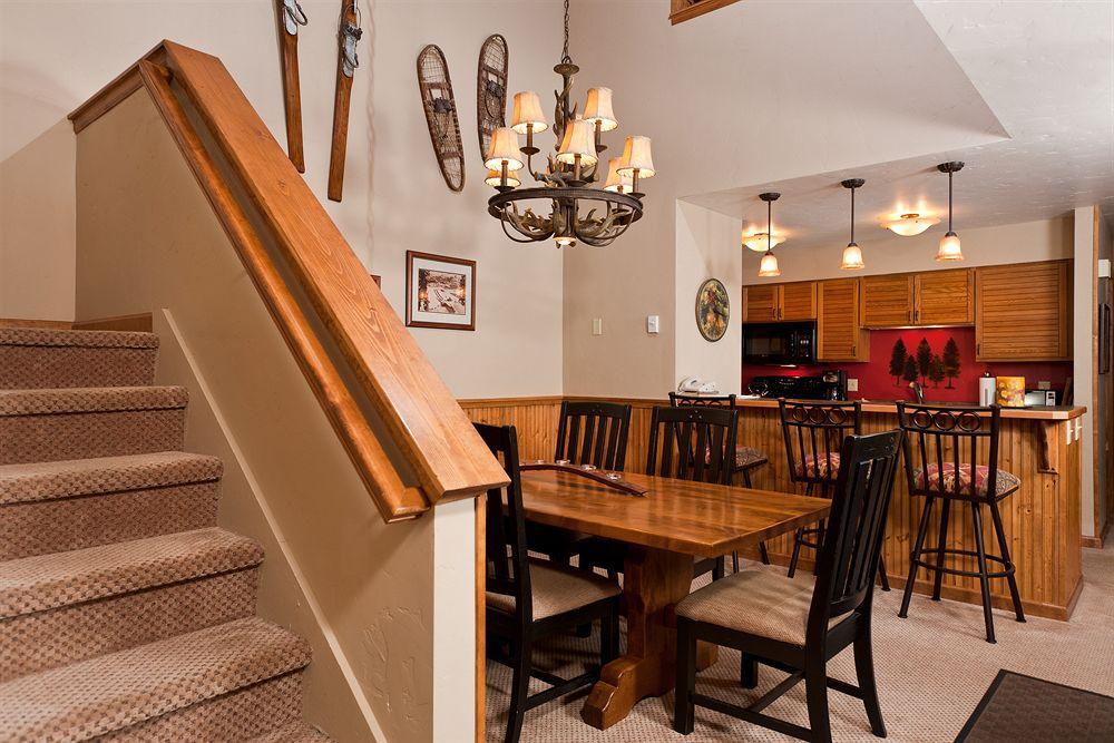 Timber Run Apartment Steamboat Springs Restaurant photo